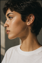 Load image into Gallery viewer, CLIP earcuff

